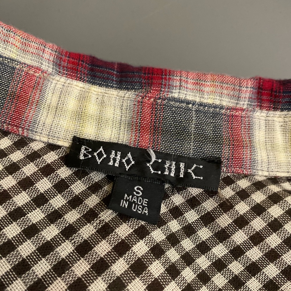 Boho Chic Plaid Button Down Shirt w/Back Buttons Size Small - Picture 10 of 11